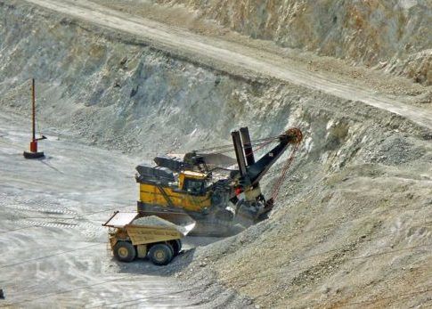 Промышленность по добыче и производству редких металлов