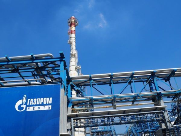 Самый крупный НПЗ России