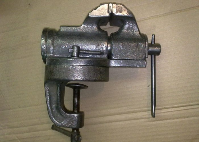Тиски